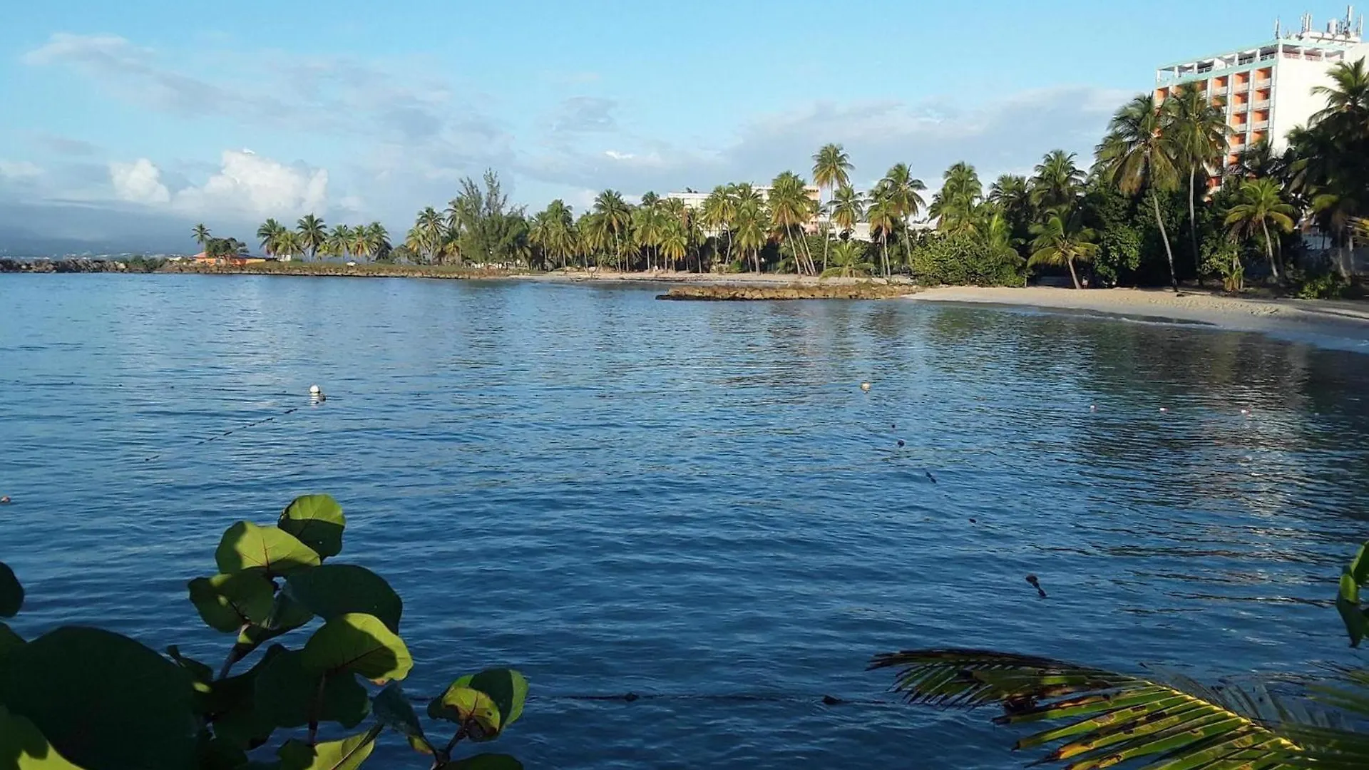 Duplex T2, 4 Adultes, Piscine, Plage A Proximite Le Gosier  0*, Le Gosier (Grande-Terre) Guadalupe